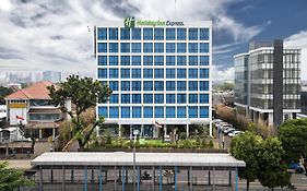 Holiday Inn Express Jakarta Matraman by IHG